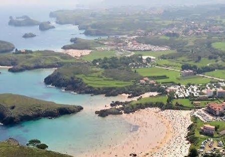 Apartamentos Albatros Llanes Eksteriør billede
