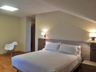 Apartamentos Albatros Llanes Eksteriør billede
